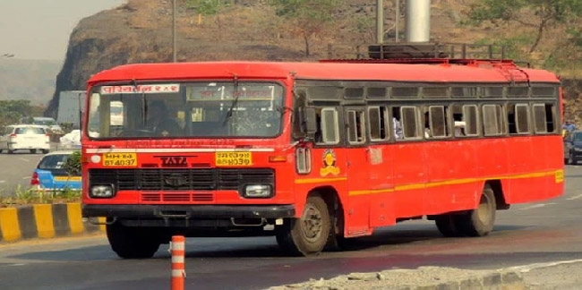 २२ महिन्यानंतर कर्जतच्या ‘त्या’ रस्त्यावरून धावली एसटी